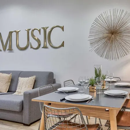Appartamento Experience Urban Life In The 10th Arrondissement *